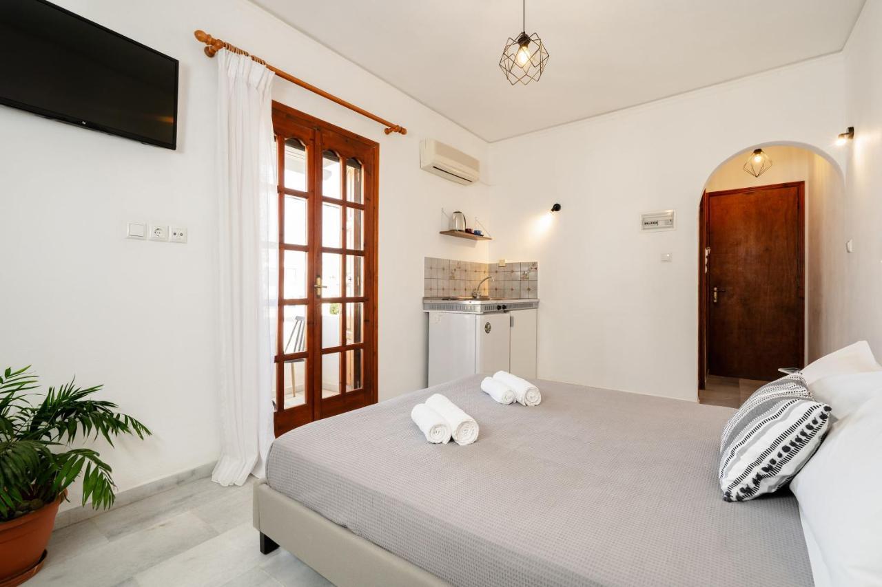 Flerianos Studios Naxos Agios Prokopios  Exterior foto